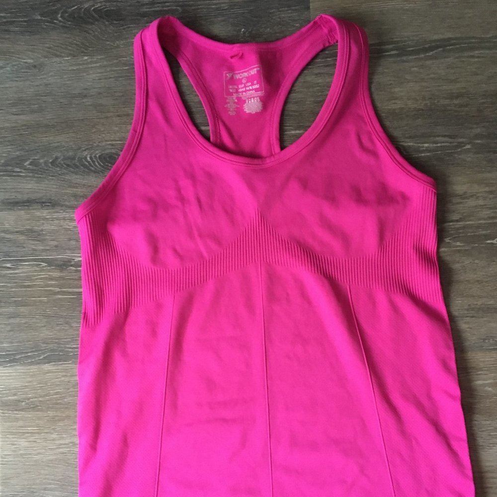 WORKOUT TANK TOP
